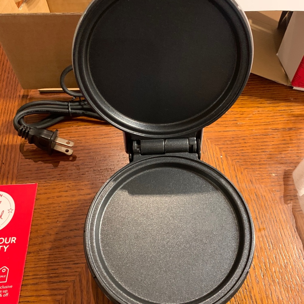 COPY - Mini maker Griddle 4’’ Cooking surface - NEW - Picture 3 of 6